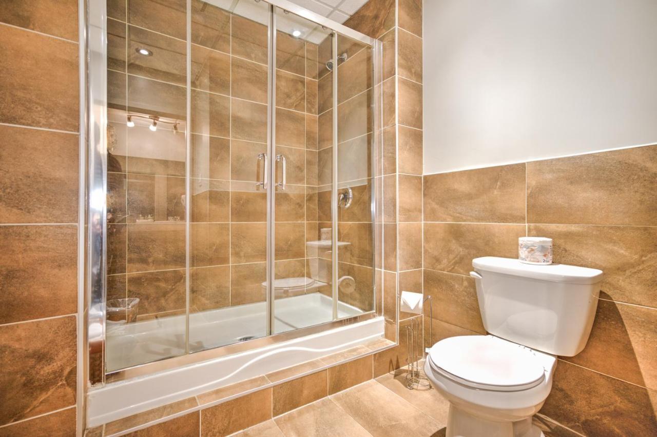 Motel Rustik Chateauguay Heights Luaran gambar